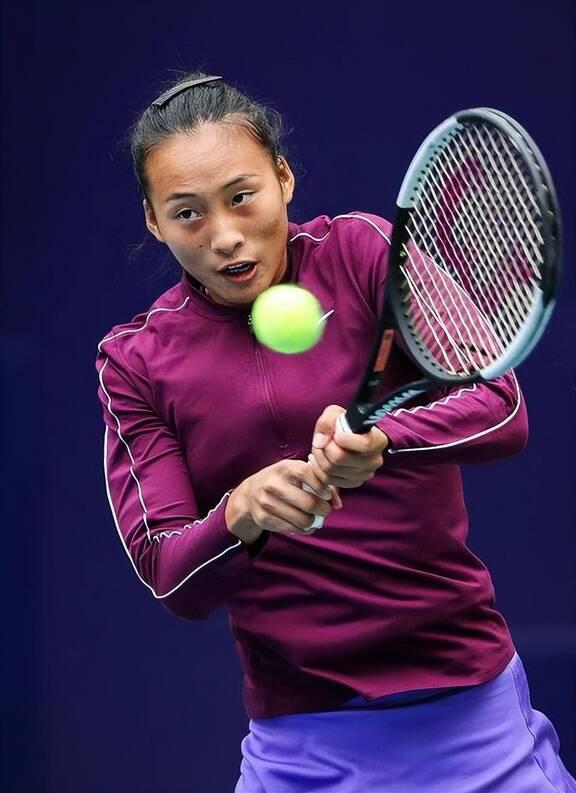 禁足政策并 禁足政策并