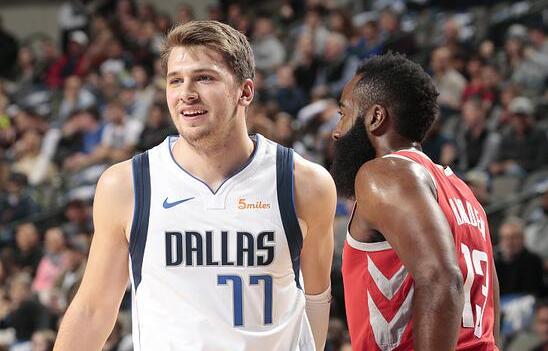 西部的强有 西部的强有