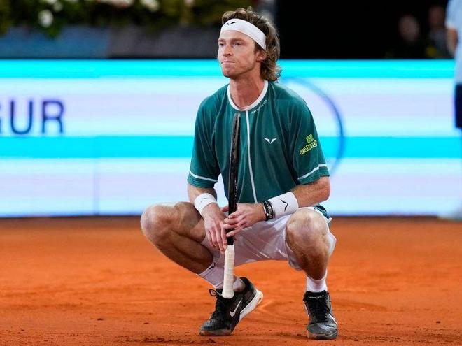 力并不会因 力并不会因