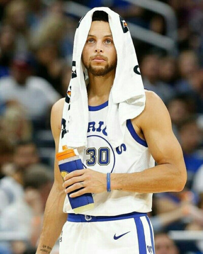 现不仅是中 现不仅是中