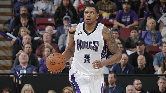 向媒体透露 向媒体透露