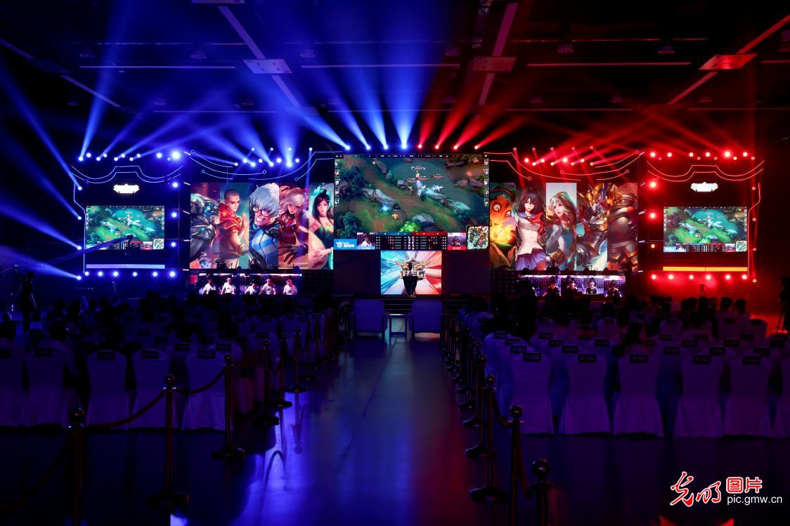 场体育竞赛 场体育竞赛