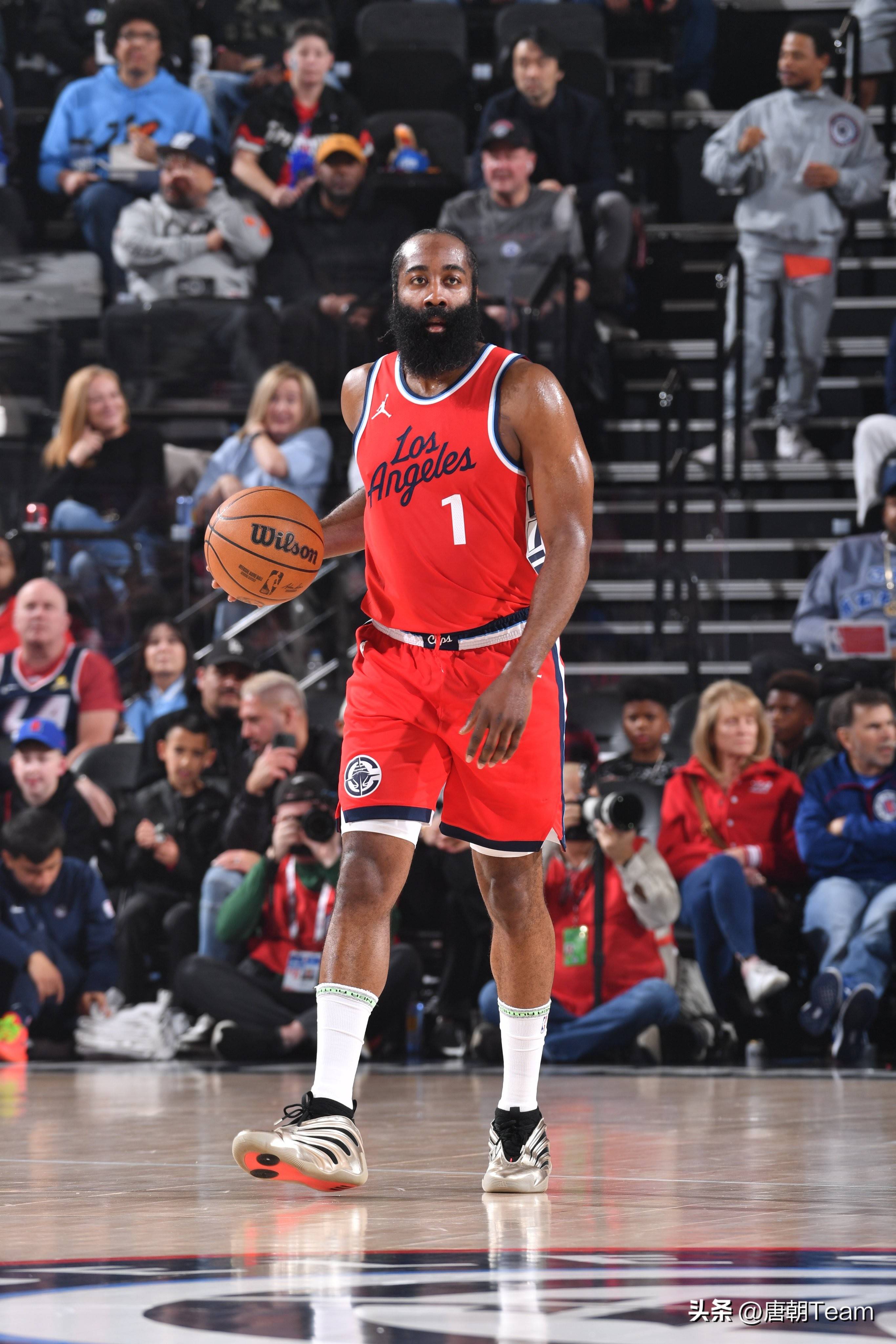 态上保持极 态上保持极