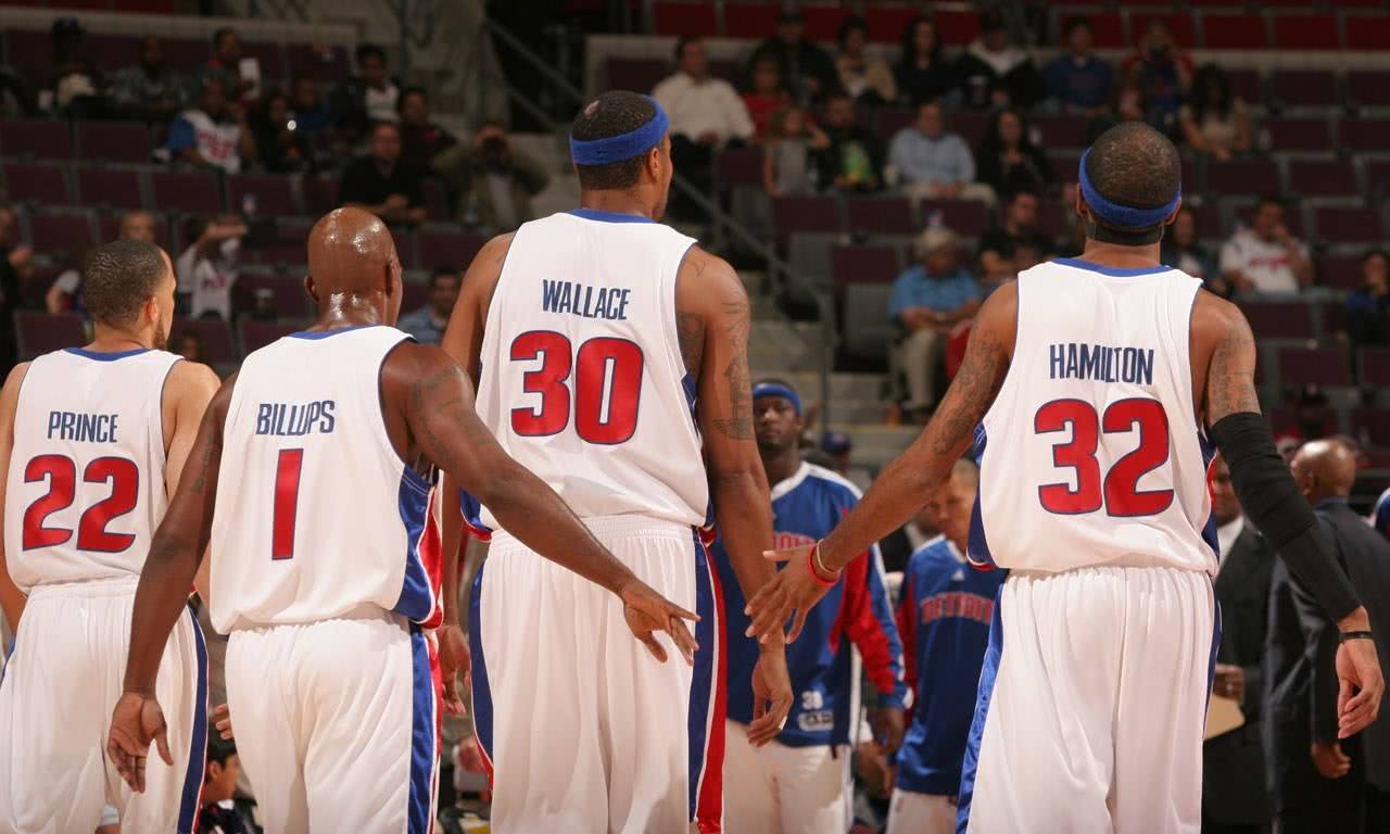 异常游走 异常游走