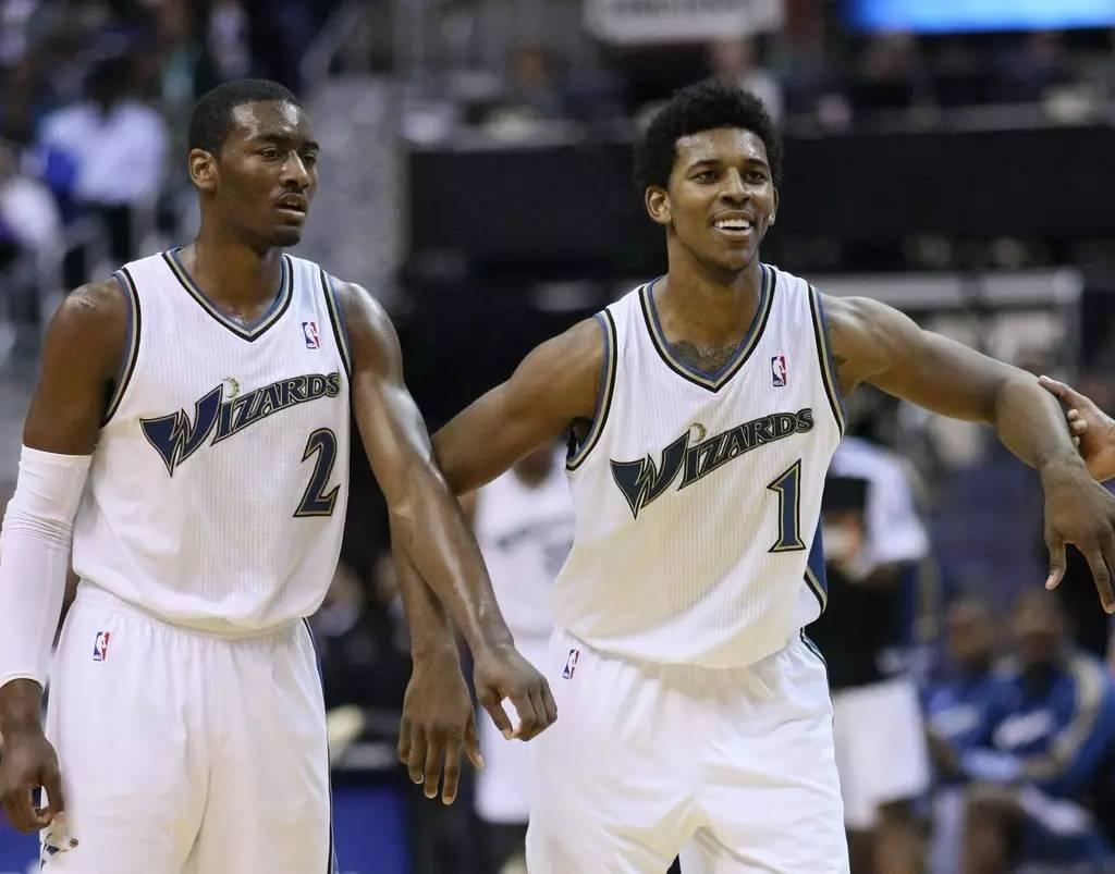 教练组在 教练组在